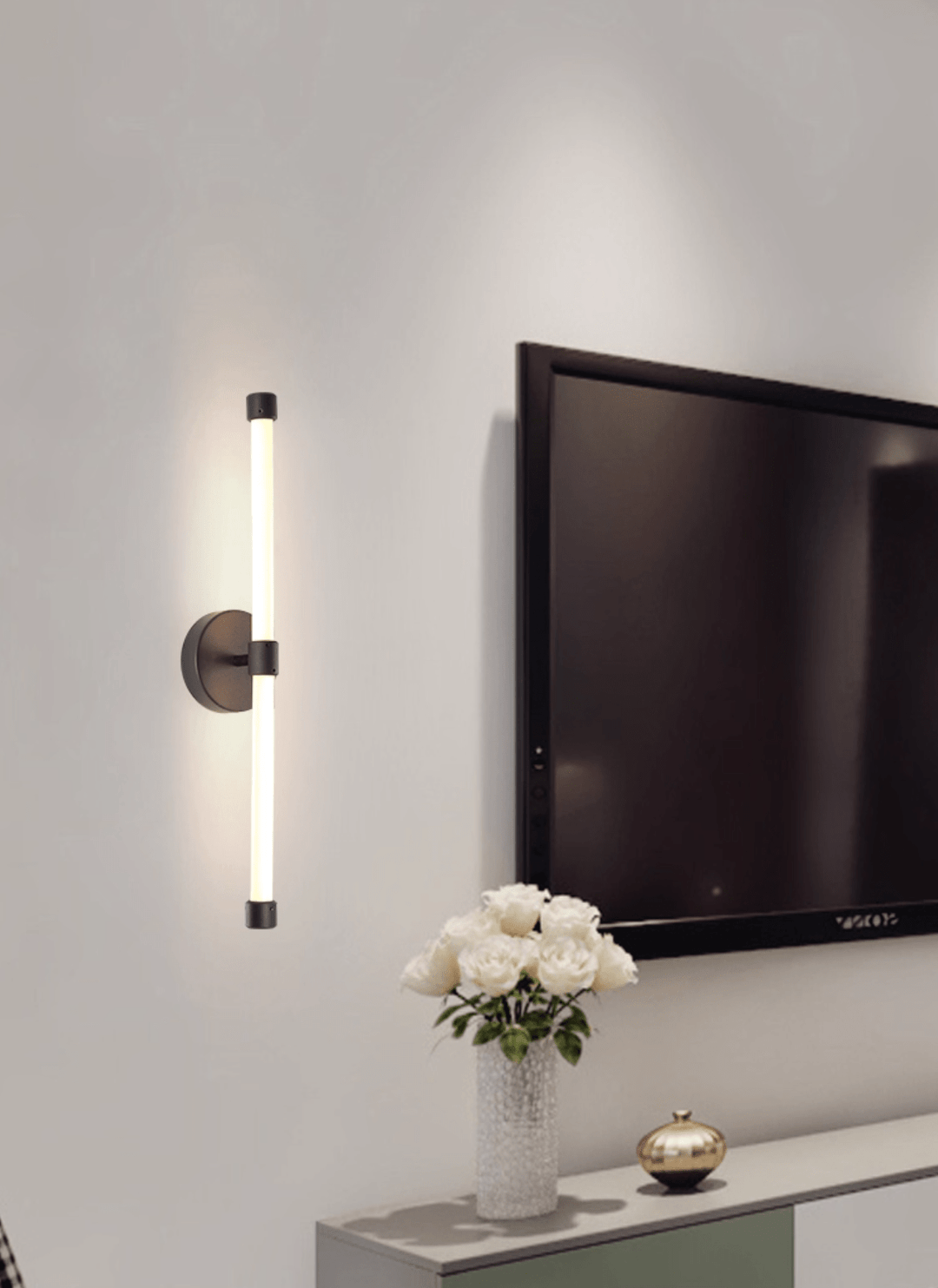 Rill Vertical Wall Sconce