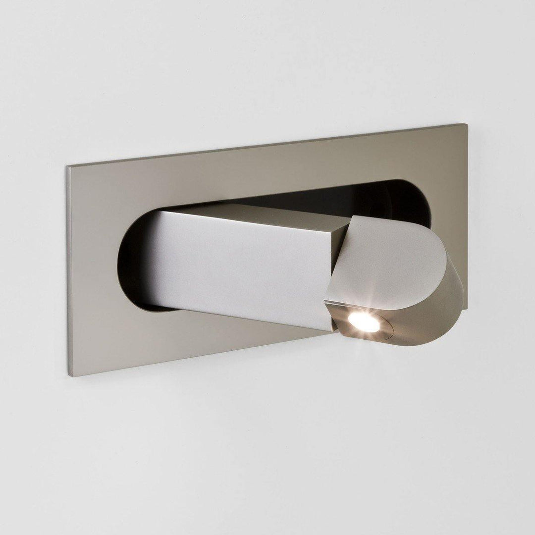 Pivot Beam Reading Sconce