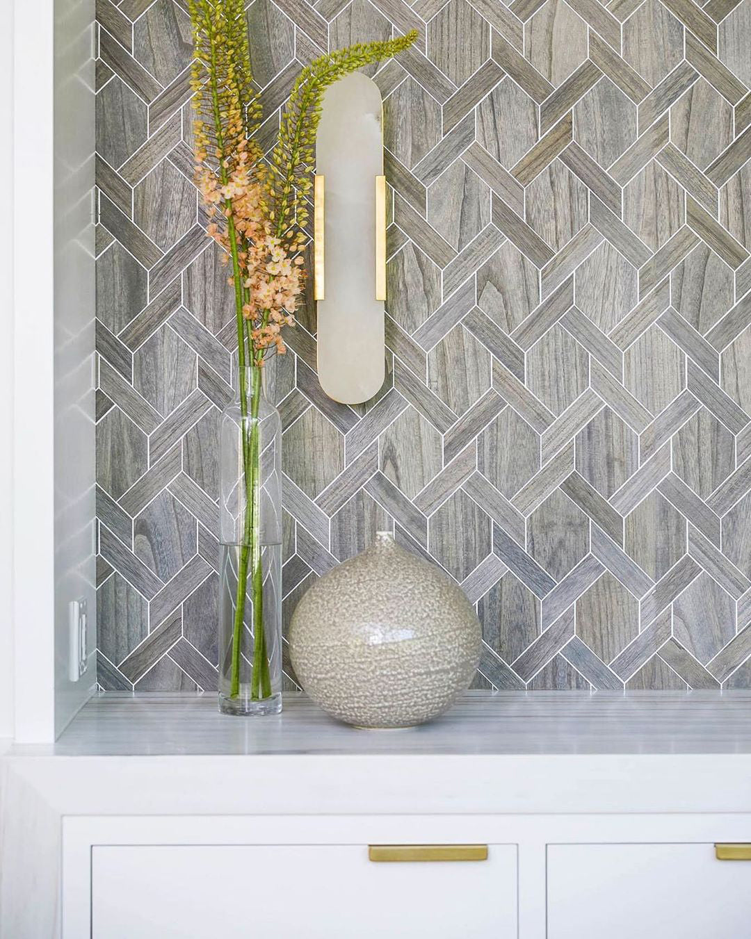 Serein Alabaster Wall Sconce