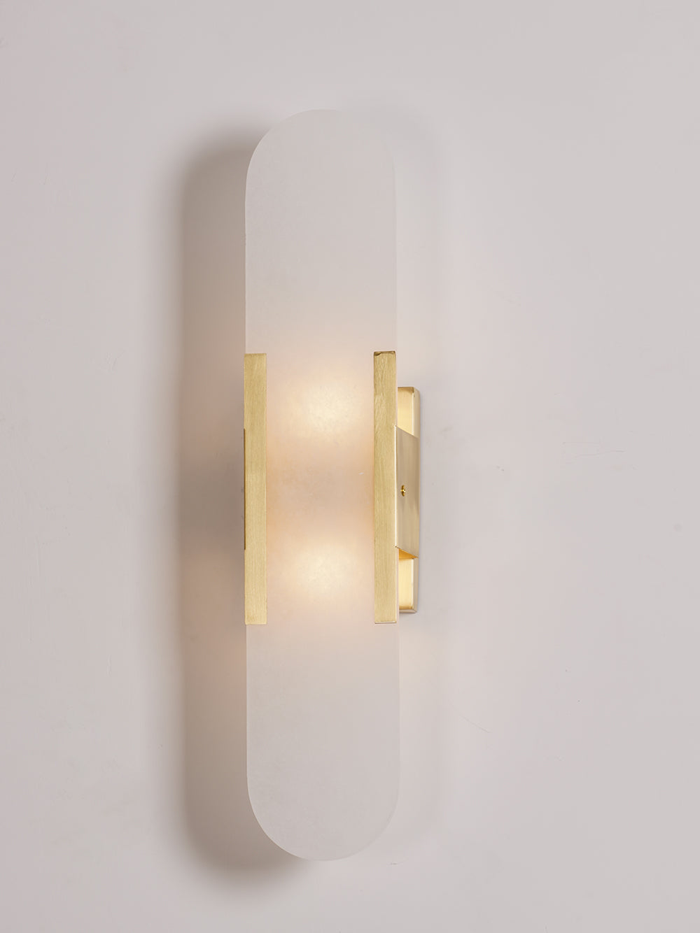 Serein Alabaster Wall Sconce