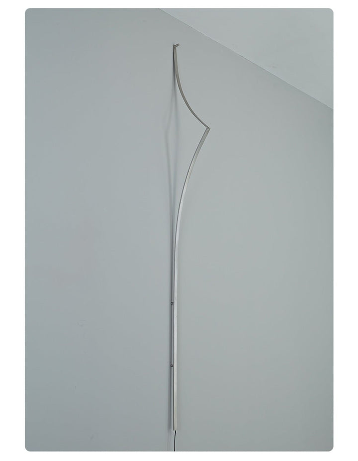 Plume Ribbon Wall Sconce
