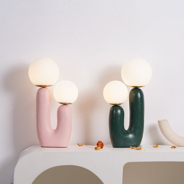 Knot Resin Table Lamp