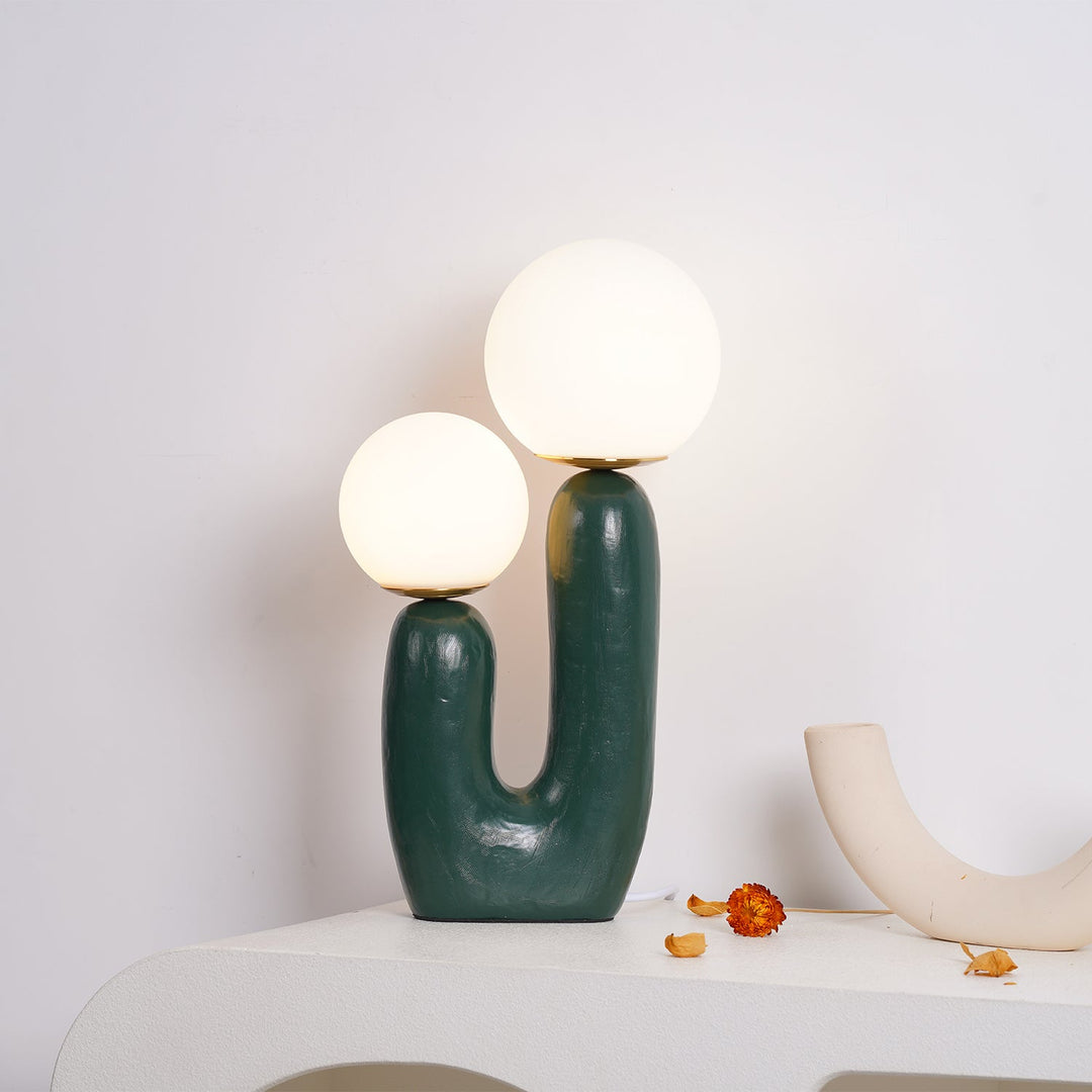 Knot Resin Table Lamp