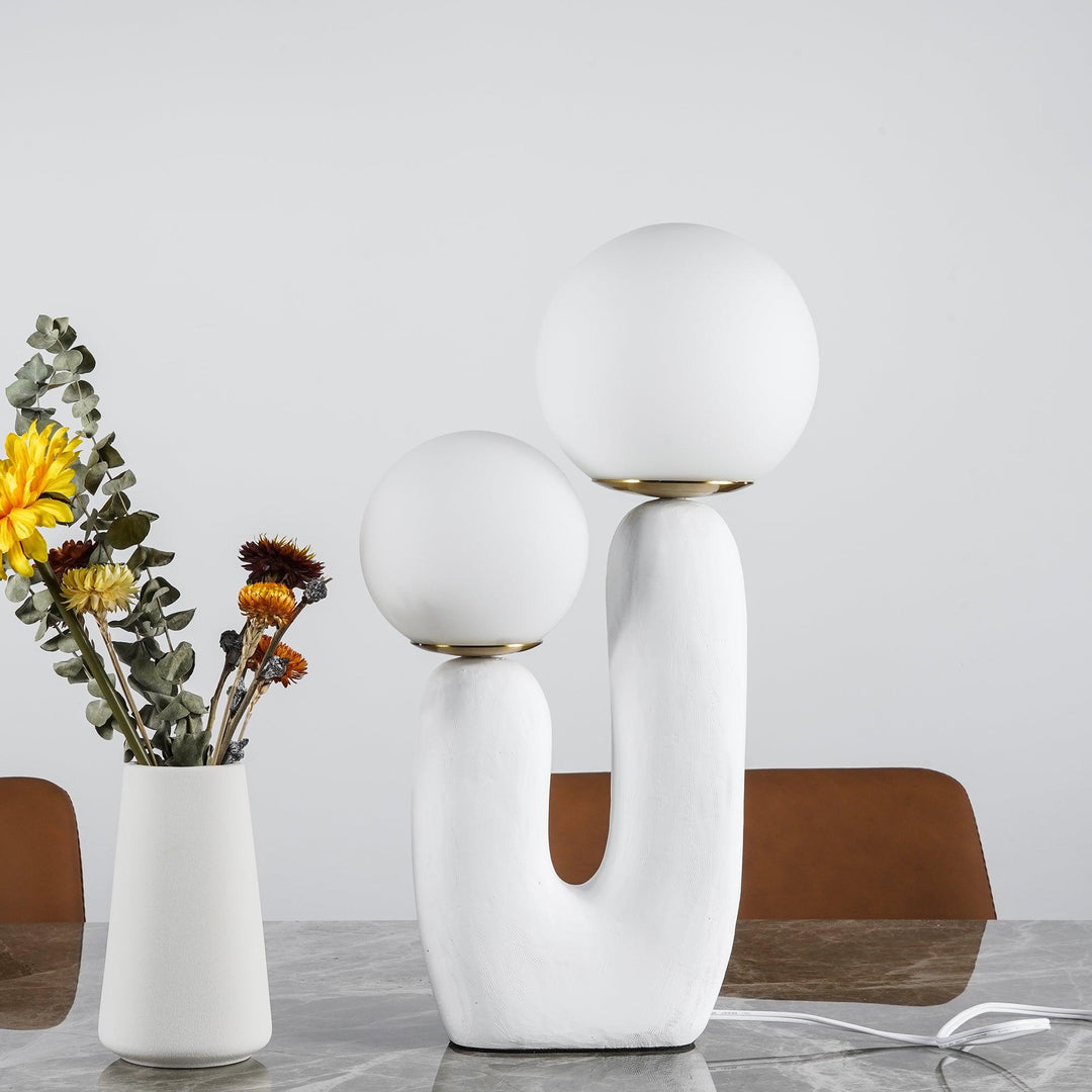 Knot Resin Table Lamp