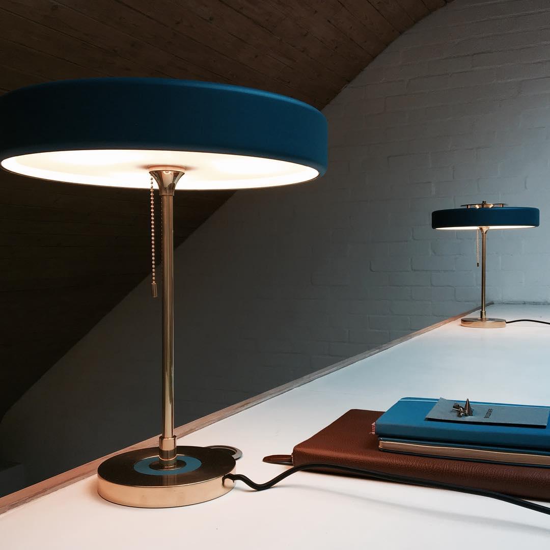 Gyre Opal Table Lamp