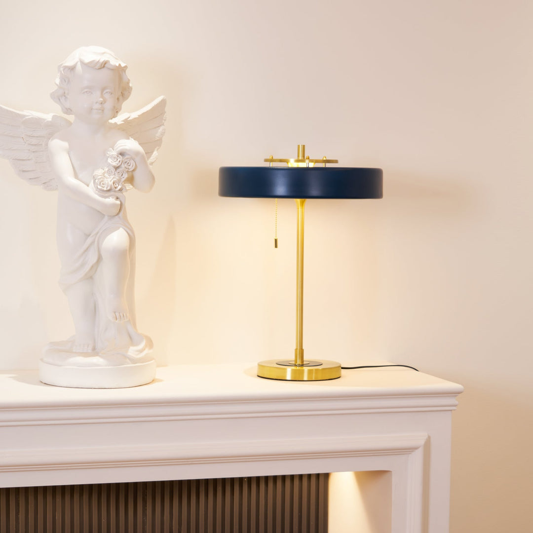 Gyre Opal Table Lamp