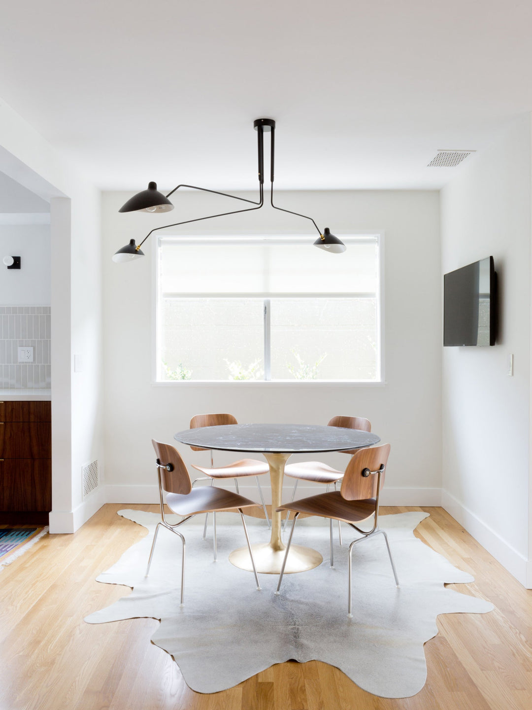 Vantage Arm Chandelier