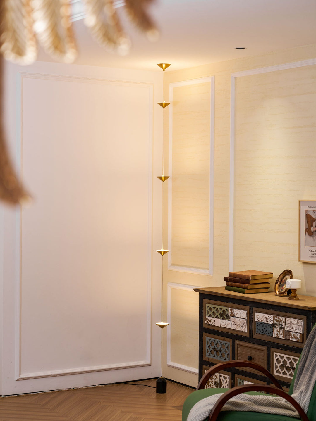 Marble Spire Floor Lamp