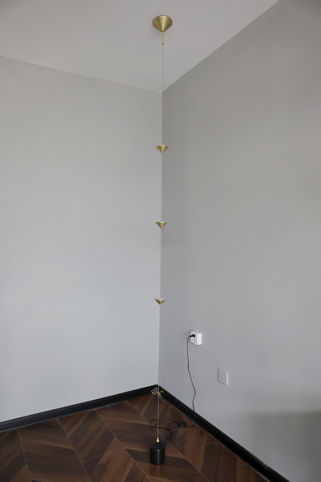 Marble Spire Floor Lamp