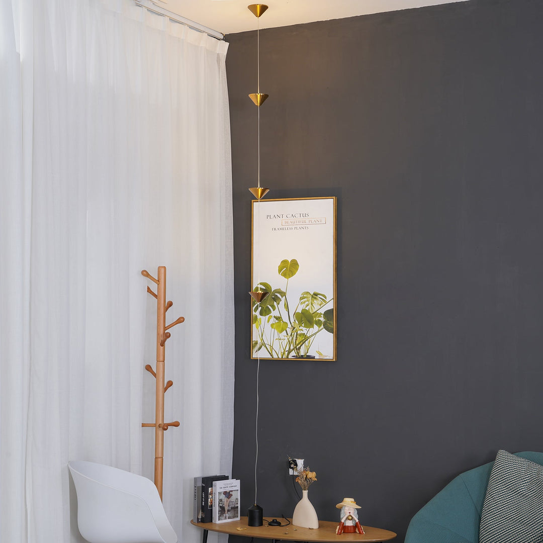 Marble Spire Floor Lamp