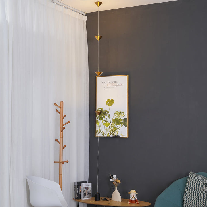 Marble Spire Floor Lamp
