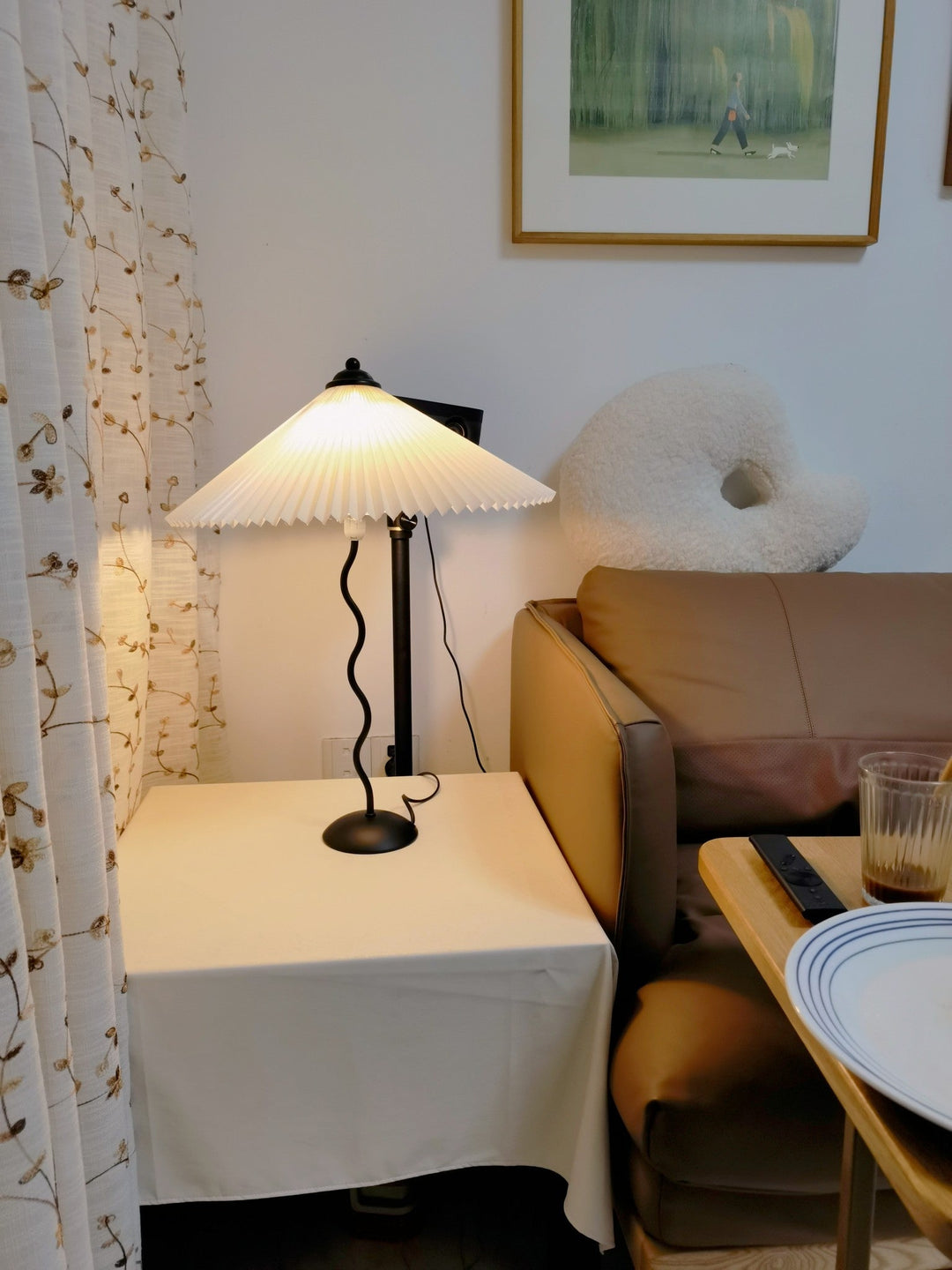 Serpentine Table Lamp