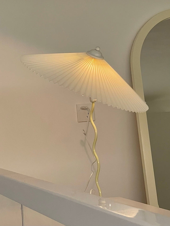 Serpentine Table Lamp