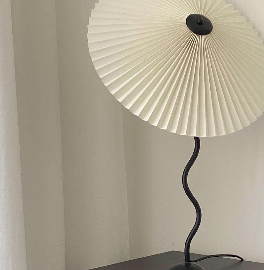 Serpentine Table Lamp