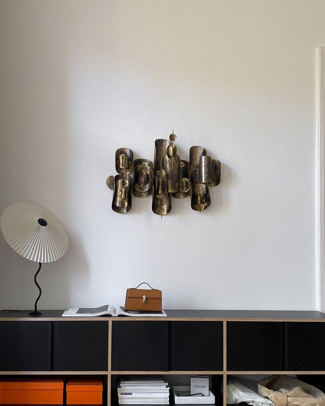 Serpentine Table Lamp