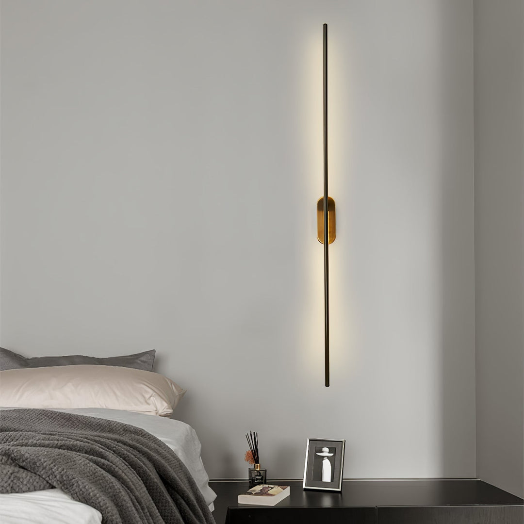 Trace Slim Wall Sconce