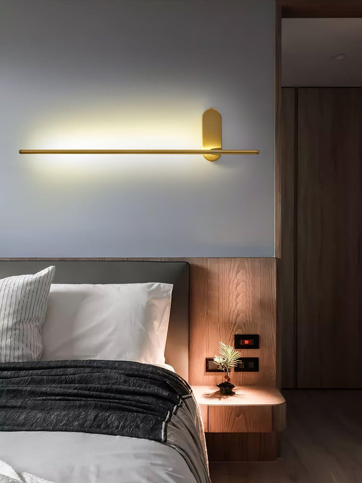 Trace Slim Wall Sconce