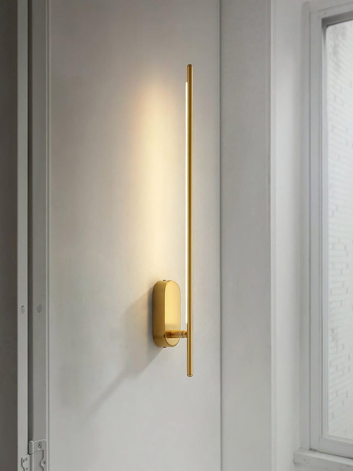 Trace Slim Wall Sconce