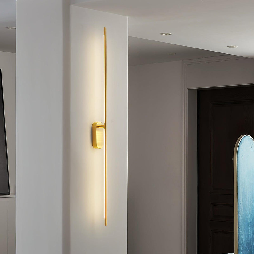 Trace Slim Wall Sconce