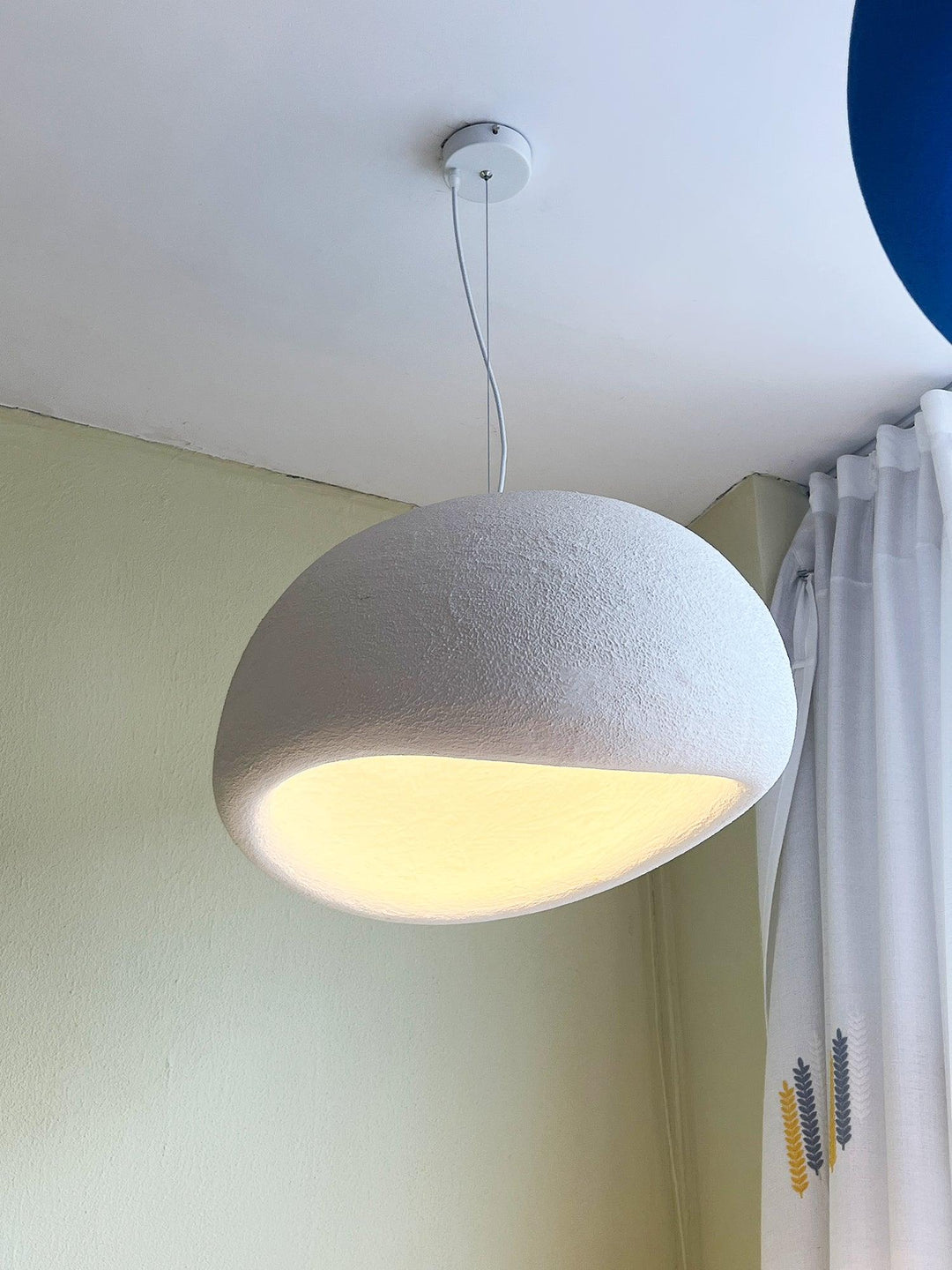 Cirrus Sphere Pendant Light